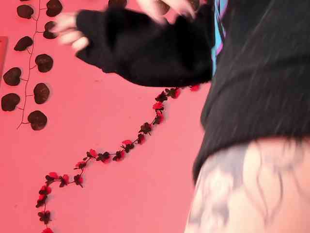 Pamela-Velvet webcam