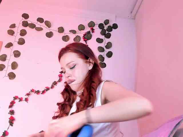 Pamela-Velvet Pamela-Velvet