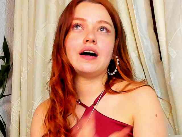 Pamela-Velvet webcam