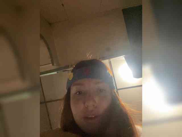 Pamela-Velvet Pamela-Velvet