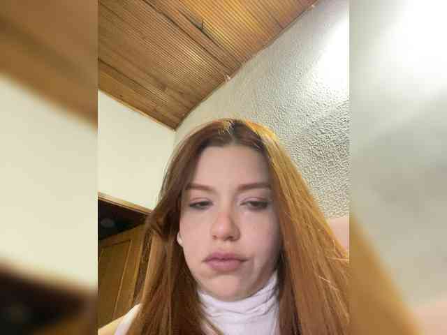 Pamela-Velvet webcam