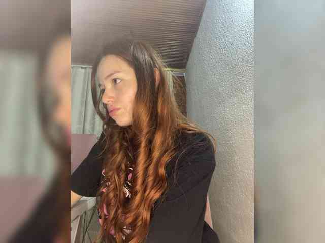 Pamela-Velvet Pamela-Velvet