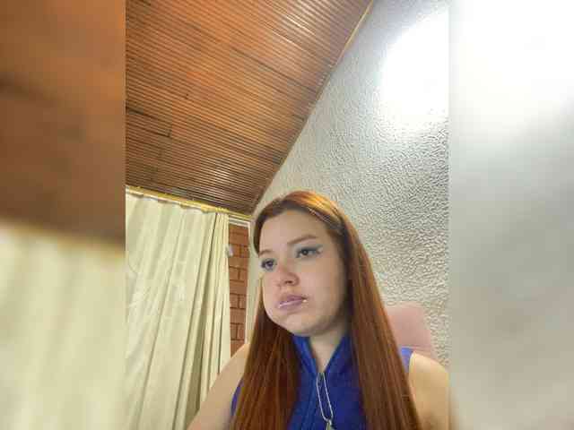 Pamela-Velvet webcam