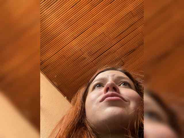 Pamela-Velvet Pamela-Velvet