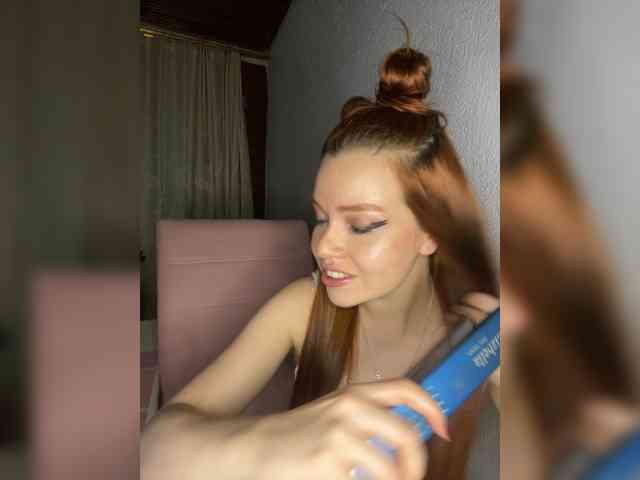 Pamela-Velvet webcam