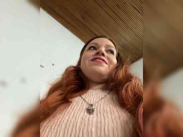 Pamela-Velvet webcam