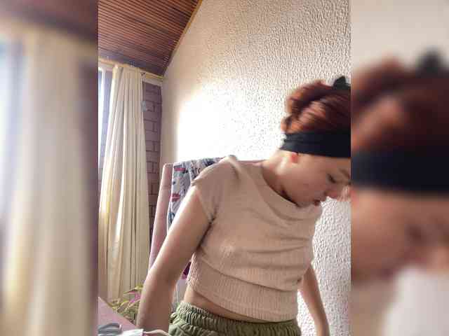 Pamela-Velvet webcam