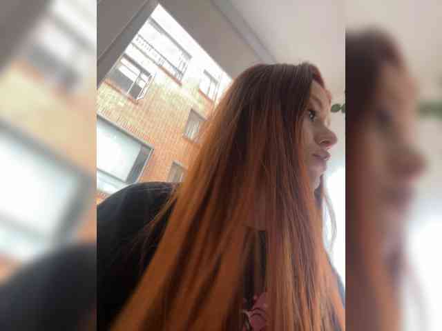 Pamela-Velvet webcam