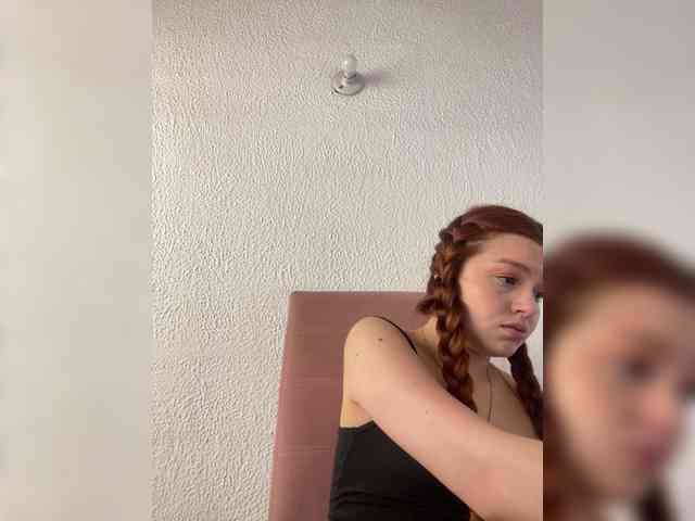 Pamela-Velvet webcam