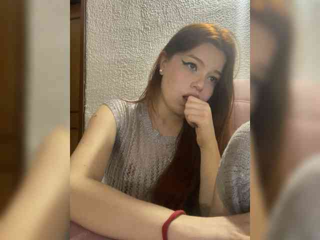 Pamela-Velvet webcam