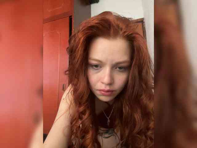 Pamela-Velvet webcam