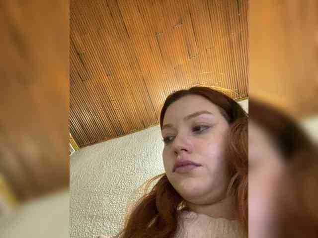 Pamela-Velvet webcam