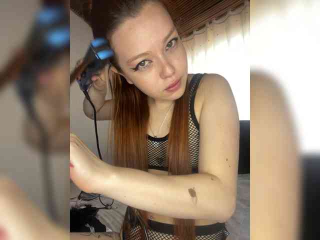 Pamela-Velvet webcam