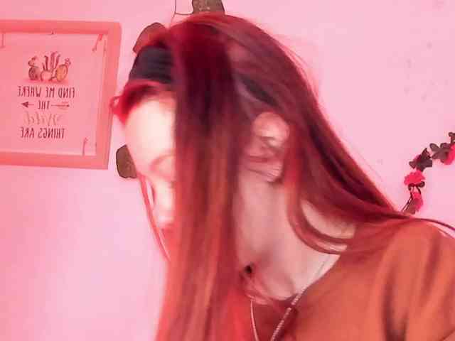 Pamela-Velvet Pamela-Velvet