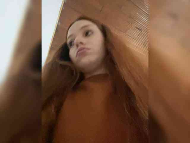 Pamela-Velvet webcam