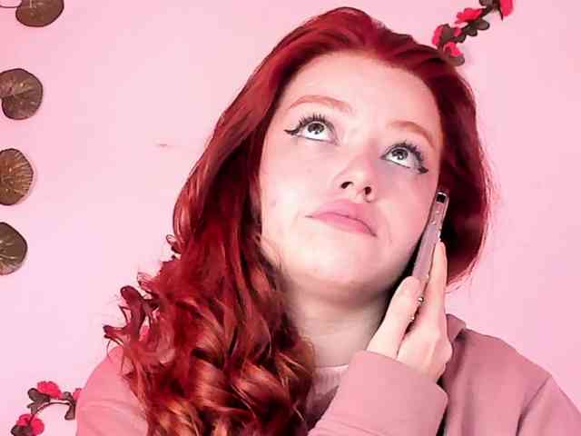 Pamela-Velvet Pamela-Velvet