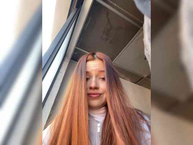 Pamela-Velvet webcam