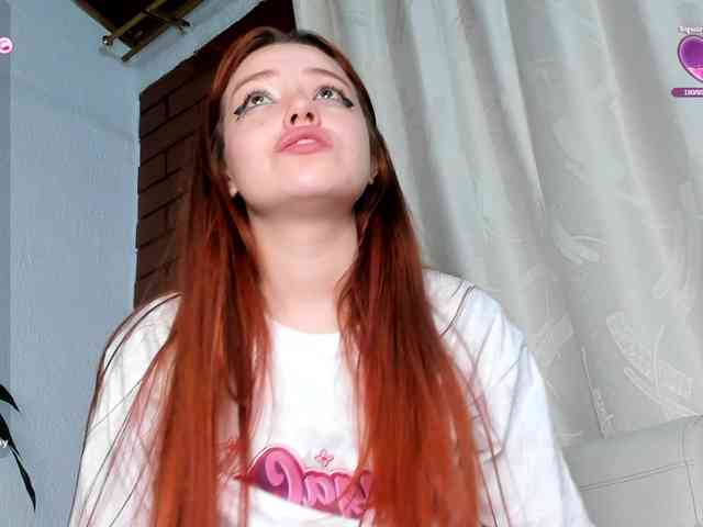 Pamela-Velvet webcam