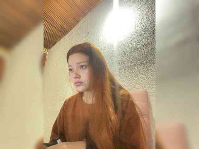 Pamela-Velvet webcam