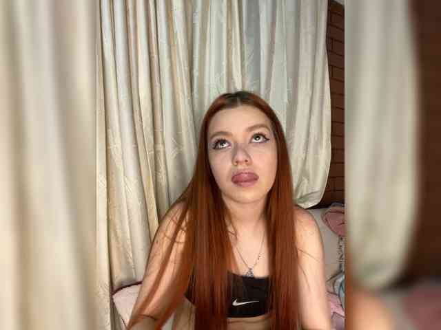 Pamela-Velvet webcam