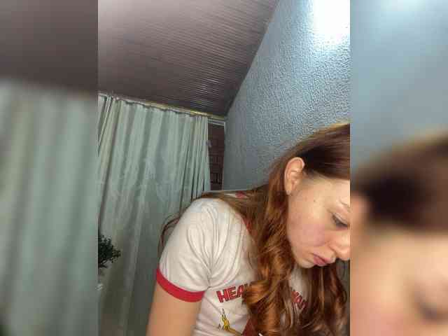 Pamela-Velvet Pamela-Velvet