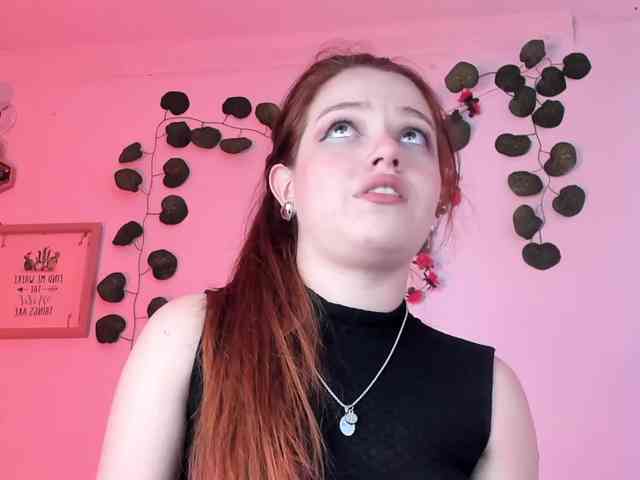 Pamela-Velvet webcam