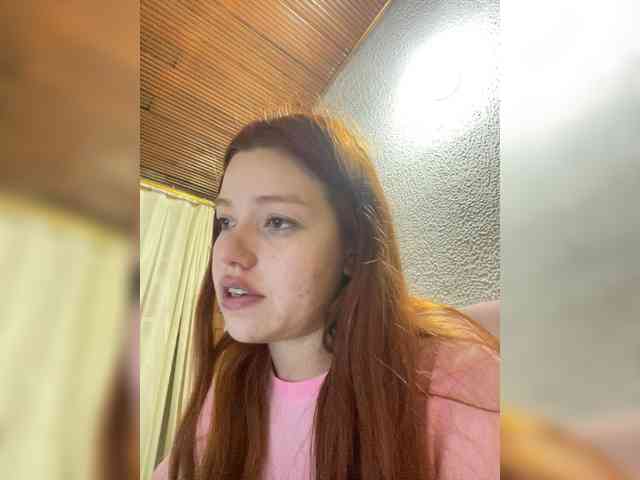 Pamela-Velvet webcam