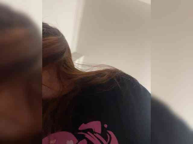 Pamela-Velvet Pamela-Velvet