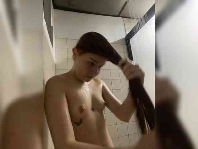 Pamela-Velvet webcam