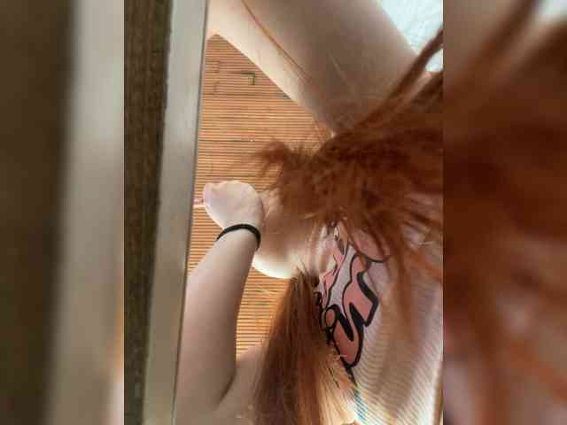 Pamela-Velvet webcam