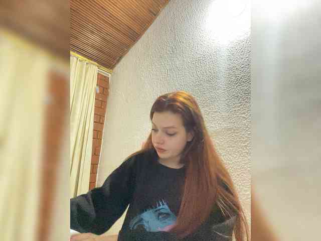 Pamela-Velvet webcam