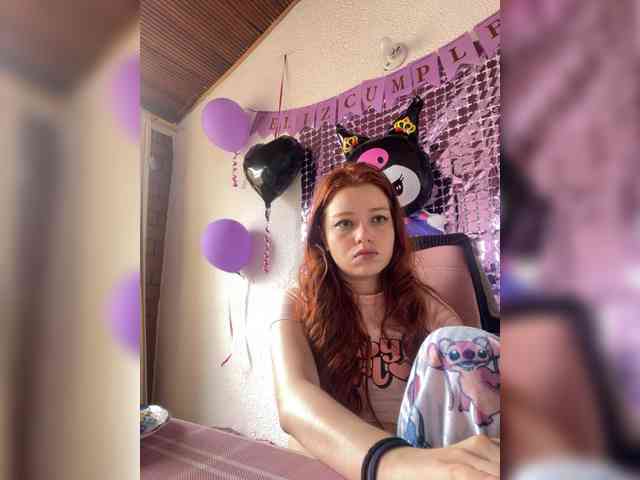 Pamela-Velvet webcam