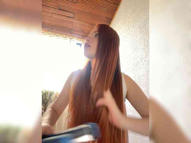 Pamela-Velvet webcam