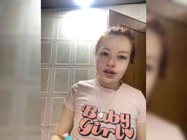 Pamela-Velvet webcam