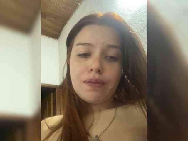 Pamela-Velvet webcam