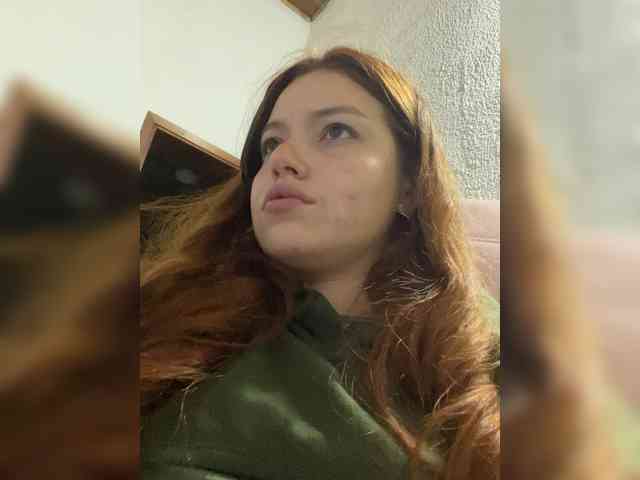 Pamela-Velvet Pamela-Velvet