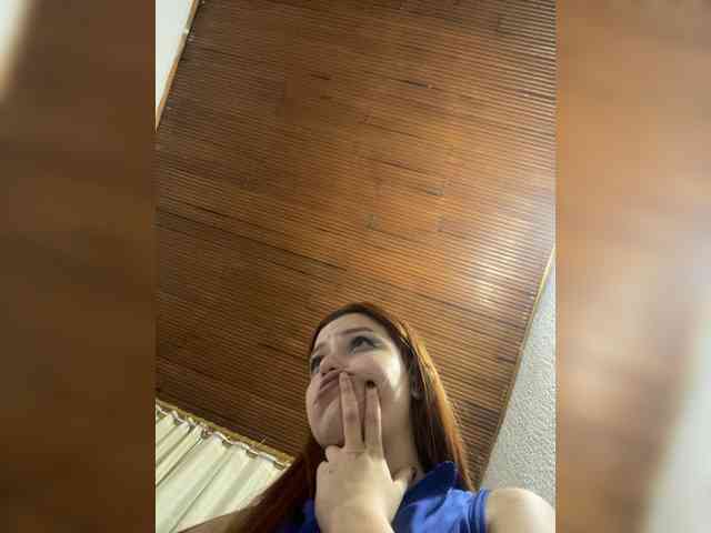 Pamela-Velvet webcam