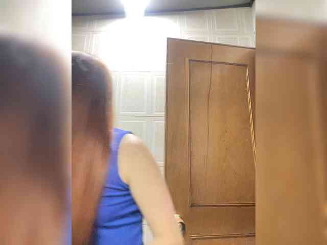 Pamela-Velvet webcam