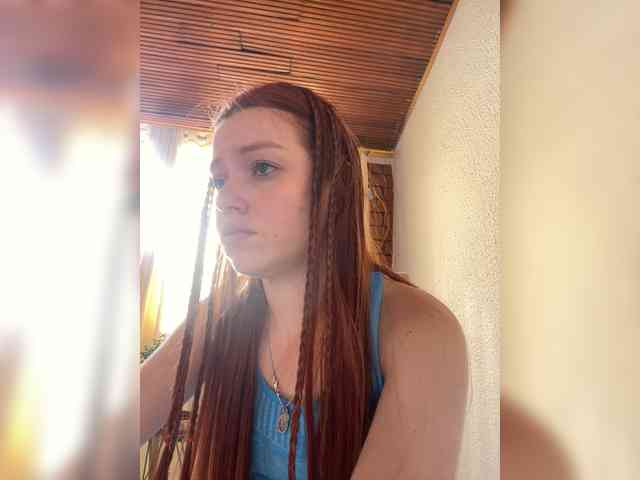 Pamela-Velvet webcam