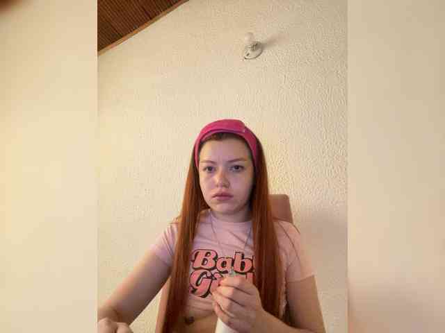 Pamela-Velvet webcam