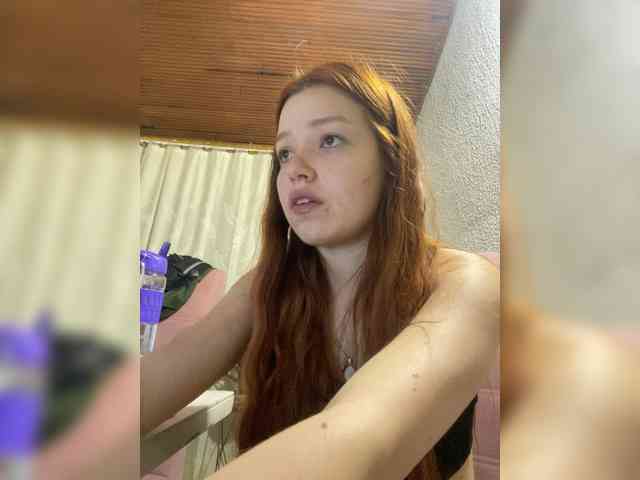 Pamela-Velvet webcam