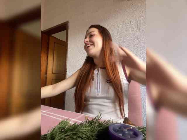 Pamela-Velvet webcam