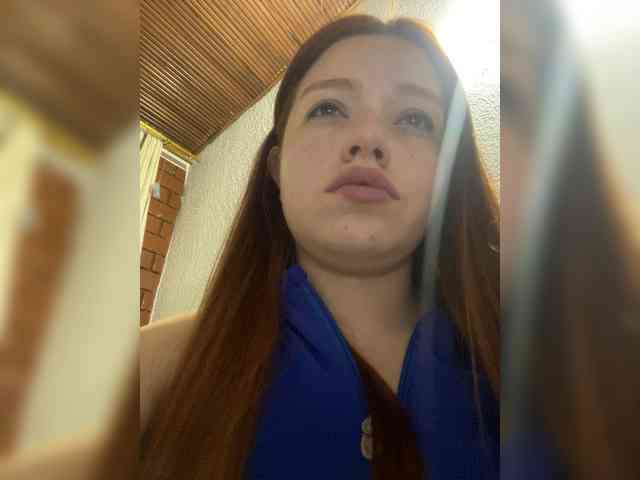 Pamela-Velvet webcam