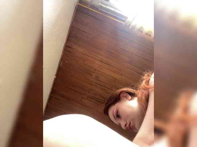 Pamela-Velvet Pamela-Velvet