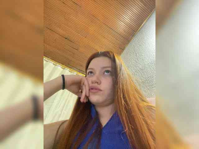 Pamela-Velvet webcam