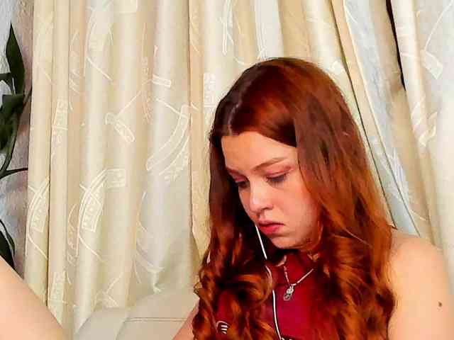 Pamela-Velvet webcam