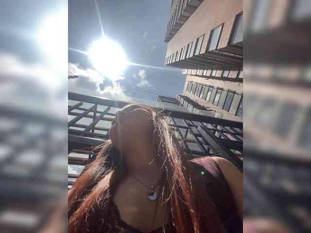 Pamela-Velvet webcam