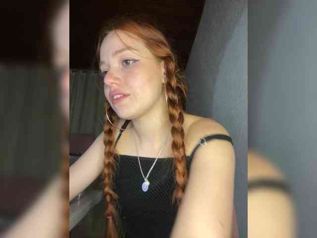 Pamela-Velvet webcam