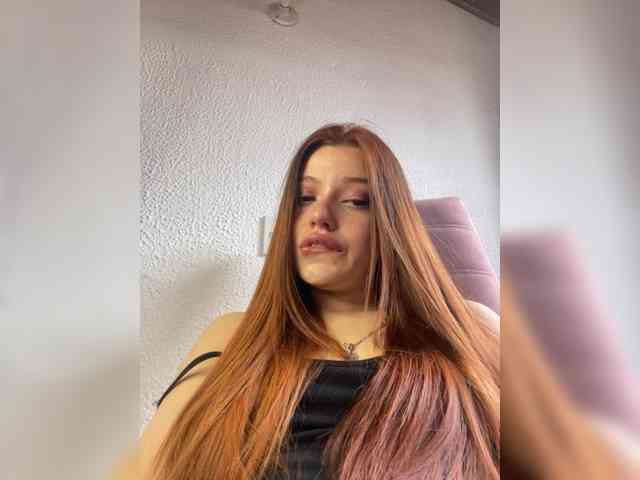 Pamela-Velvet webcam