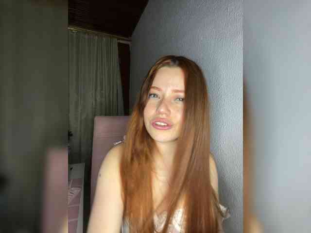 Pamela-Velvet webcam